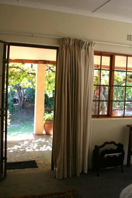 34 Steyn Street, Barrydale Apartment ภายนอก รูปภาพ